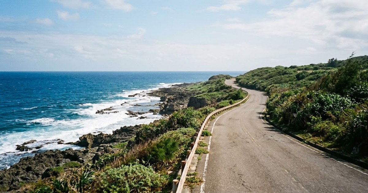 墾丁海岸公路與珊瑚礁海岸風景
