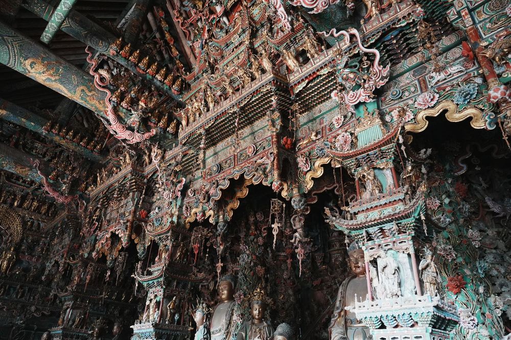 台灣必訪廟宇巡禮:龍山寺、天后宮、行天宮等十大靈驗寺廟完整指南